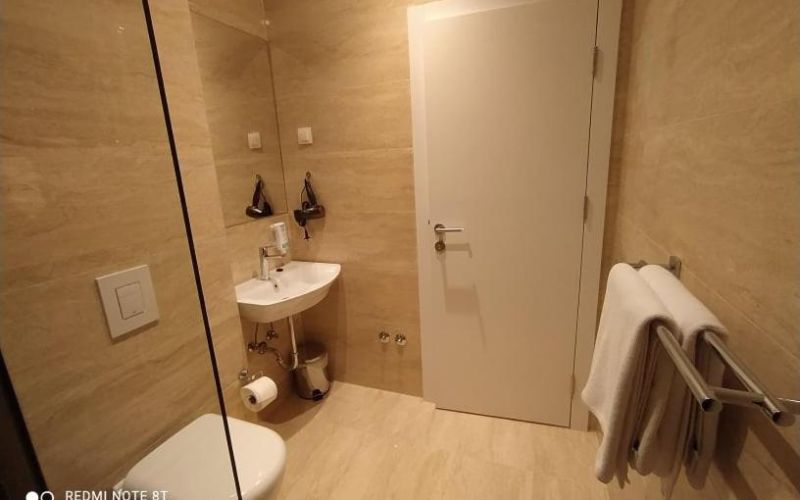 Hotel Stolac 4* – otkrijte čaroliju odmora u slikovitom ambijentu gdje se priroda i bogata historija susreću u savršenoj harmoniji, stvarajući idealno mjesto za opuštanje!