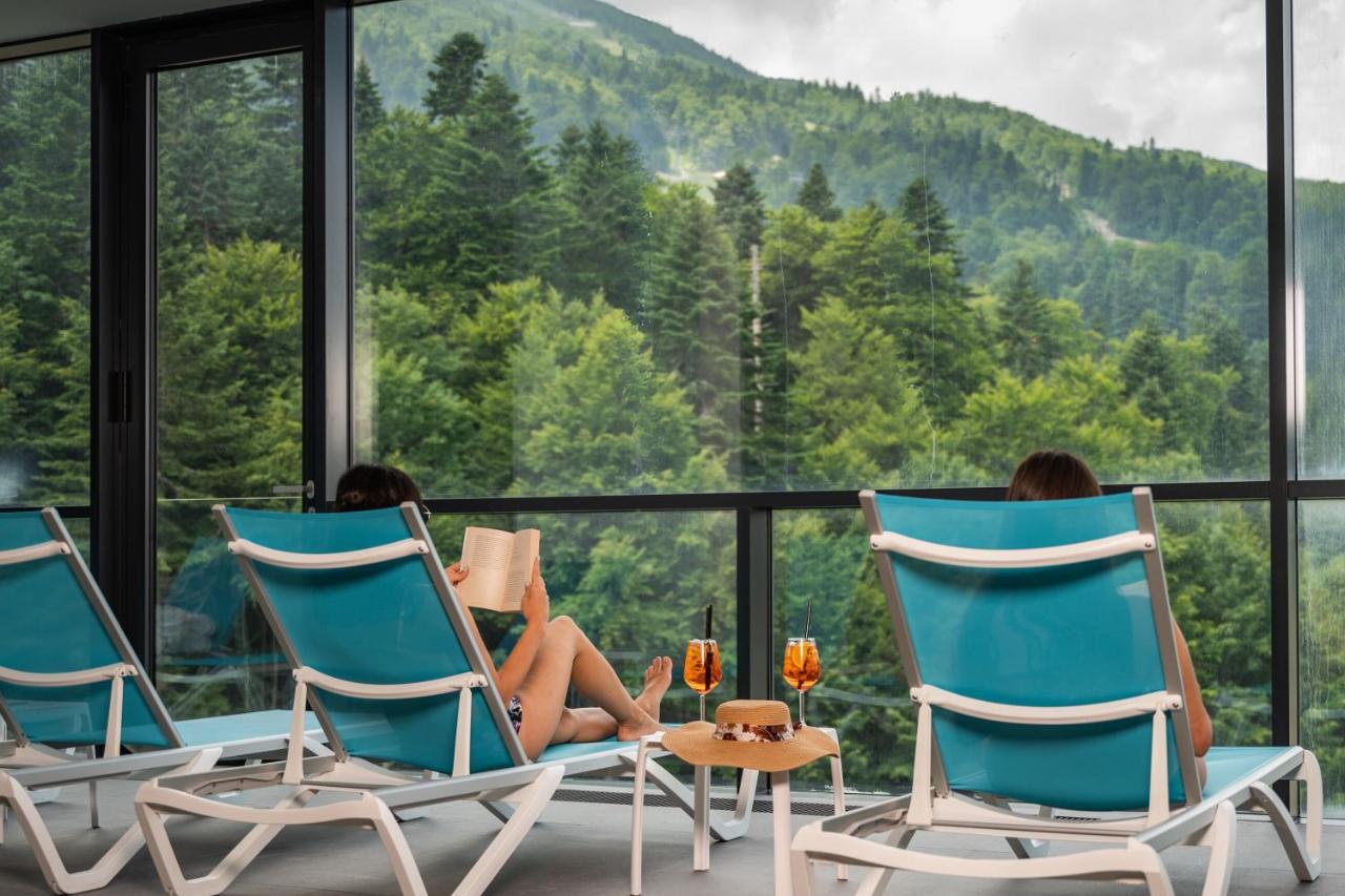 Uživajte u opuštajućoj atmosferi Wellness & Spa centra okruženog prirodom i odmorite u prostoru za relaksaciju u Hotelu Nomad 4* na Bjelašnici!