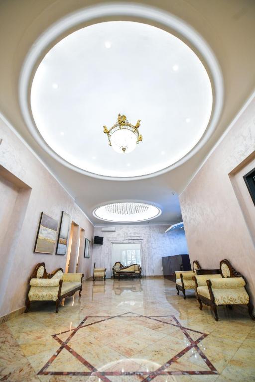Uživajte u elegantnom ambijentu, vrhunskom komforu i jedinstvenom iskustvu boravka u srcu Banja Luke – Hotel Zepter Palace 4*!