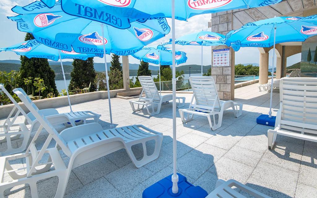 Utonite u tišinu valova i udobnost modernog smještaja – Hotel Stella 3* u Neumu je savršena oaza mira na jadranskoj obali!