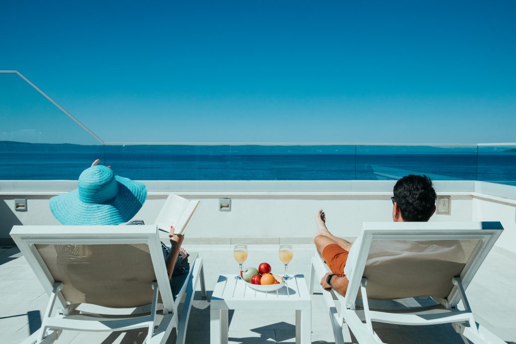 Makarska | Vaše idealno odredište za odmor iz snova u elegantno i bogato opremljenim apartmanima u Romana Beach Resort 4*!