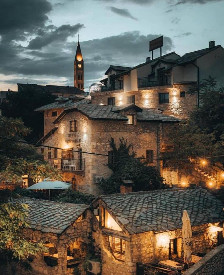 Hotel Kriva Ćuprija 4* | Uživajte u čarima Mostara, gdje se tradicija i luksuz spajaju uz prelijep pogled na Stari most!
