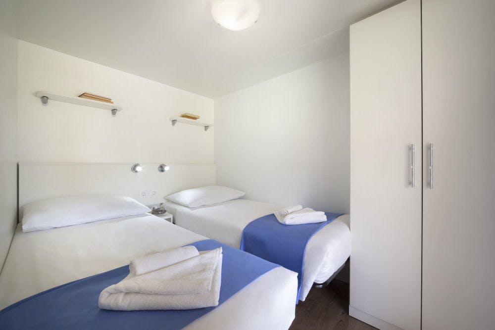 Kamp Polari, Rovinj I Uživajte u odmoru okruženi stoljetnim maslinama, borovim šumama i kristalno čistim morem u srcu Istre!
