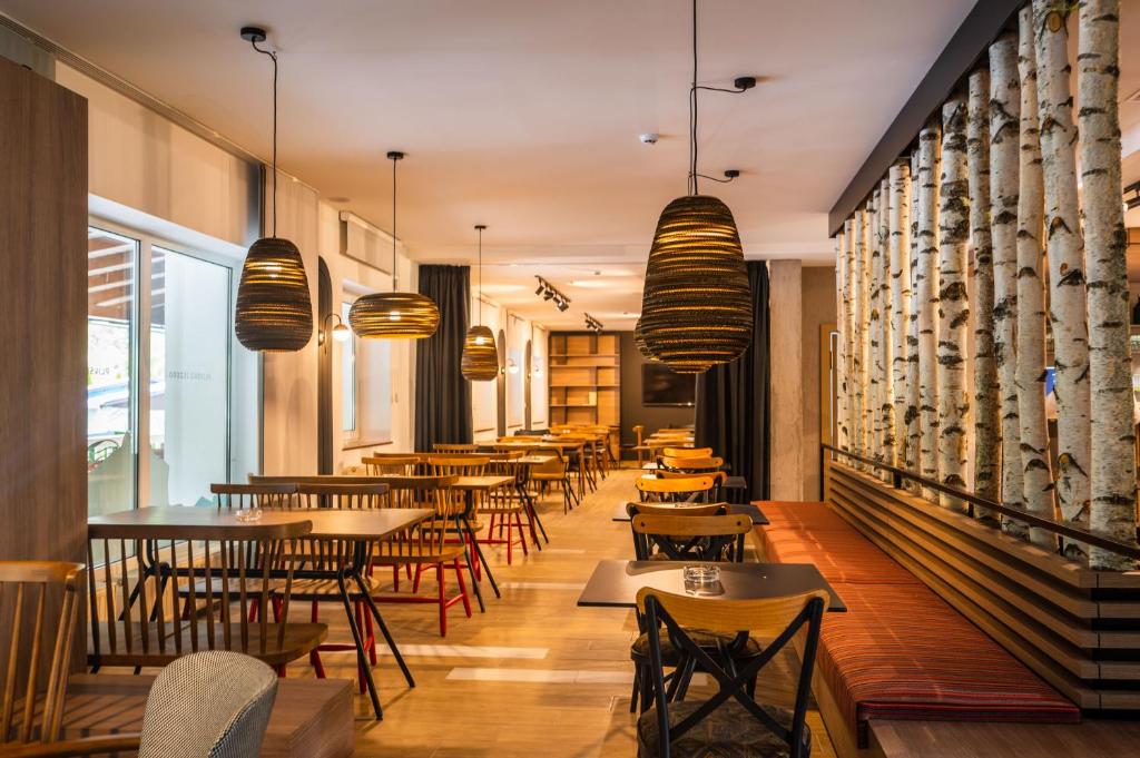 Doživite sklad prirode i odmora – Boravite u Hotelu Plivsko Jezero 3* i uživajte u bajkovitoj ljepoti Jajca i smaragdnog  jezera!