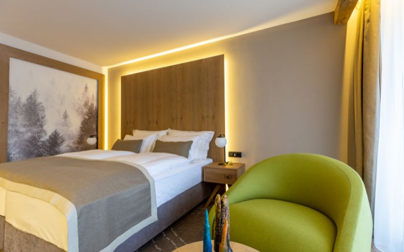 Otkrijte zimsku čaroliju netaknute prirode i mir planinskih vrhova uz Wellness & Spa opuštanje u Hotelu Monti Spa & Wellness 4* na magičnom Igmanu!