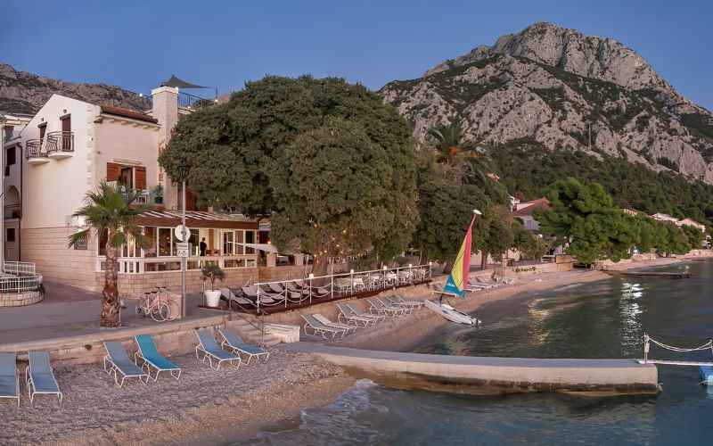Gradac – Boutique Hotel Marco Polo 4*  nudi miran odmor uz more, ugodnu atmosferu i vrhunsku uslugu na Makarskoj rivijeri!