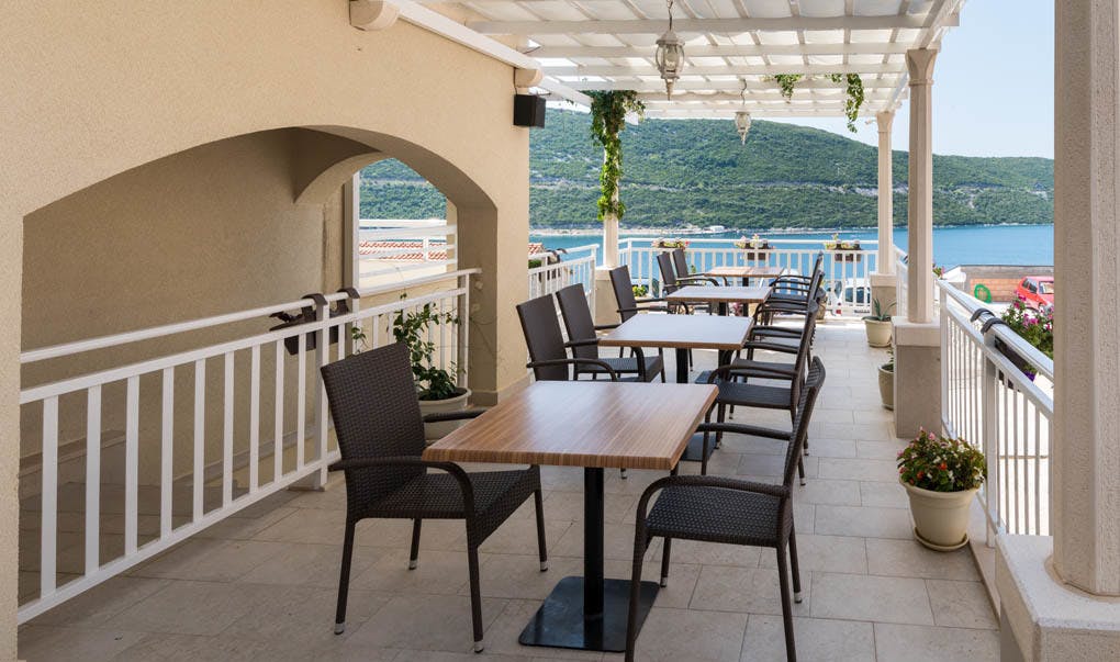 Neum | Prepustite se čarima mora i umirujućem šumu talasa tokom savršenog odmora u Hotelu Agava 4*!