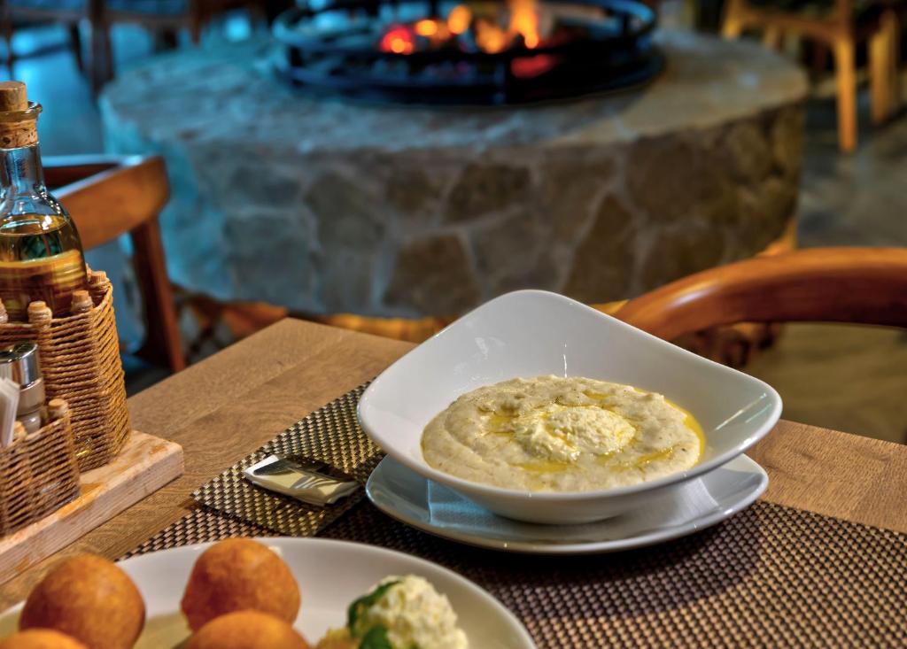 Posjetite skriveni dragulj smješten u srcu planina i doživite ljepotu prirode uz čaroban Wellness & Spa odmor u Bijele Vode - Spa & Nature Hotel, Kozara!