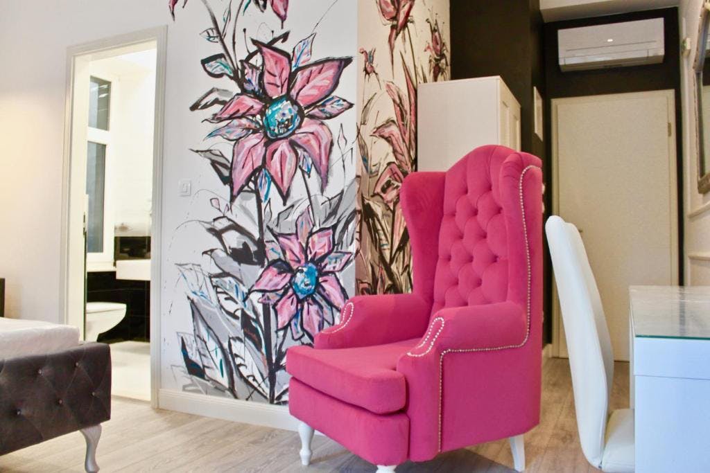 Otkrijte ljepote splitske Rive, prepustite se luksuzu i doživite nezaboravan boravak u Hotelu Galeria Valeria Downtown Seaside 4*!