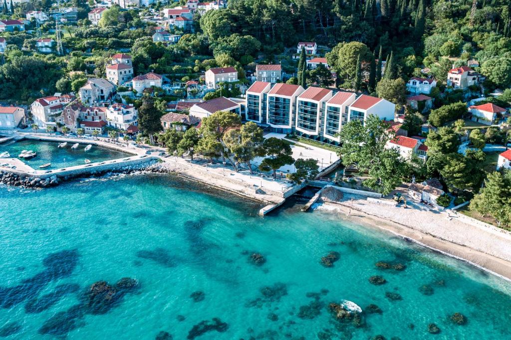 Doživite čaroban boravak u Mlinima – Hotel Mlini 4* savršen spoj mediteranskog šarma i luksuza, gdje svaki trenutak donosi nezaboravno iskustvo u srcu prirode i mora!
