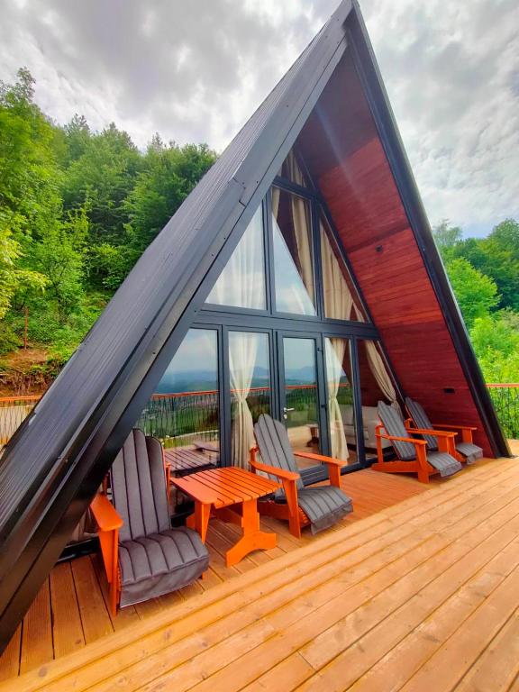 Malak Farma – Savršen bijeg od gradske užurbanosti u zagrljaj tišine, svježeg zraka i prirodne harmonije!