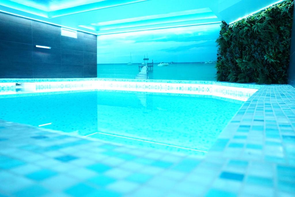 Posjetite najljepši grad na Neretvi I Septembarski odmor za dvije osobe provedite u moderno uređenom Hotelu Villa Meydan 4*, Mostar!