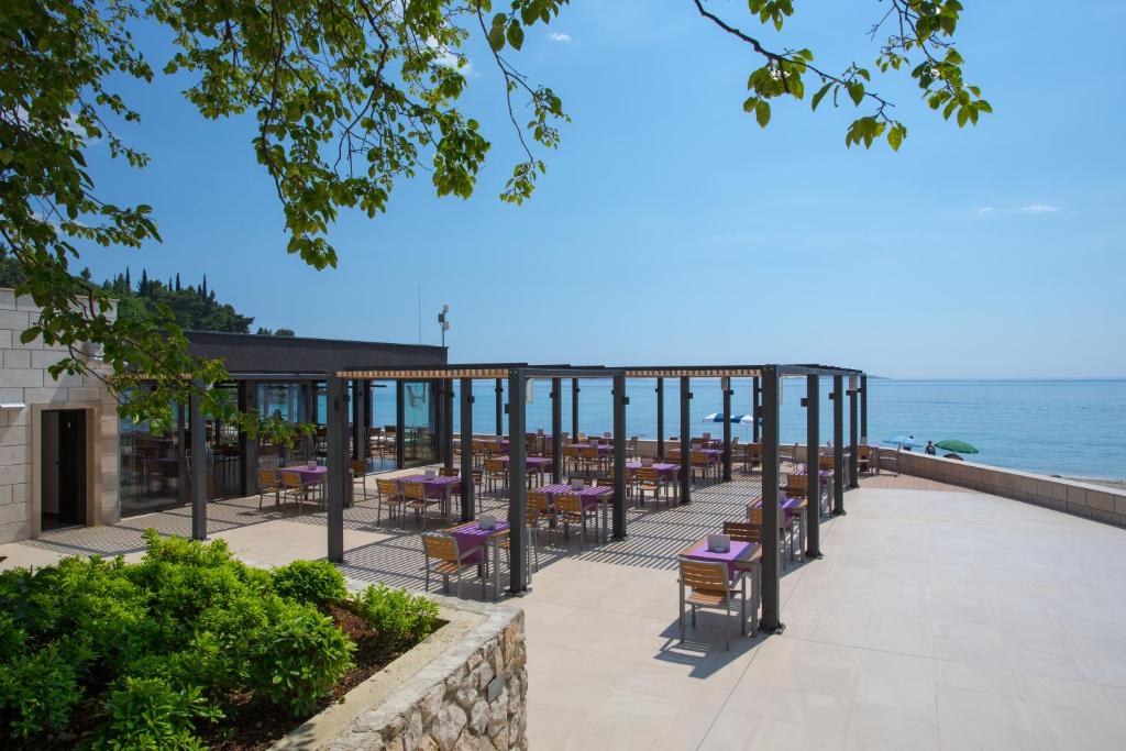 Hotel Astarea 3*, Dubrovnik | Prepustite se trodnevnom odmoru za dvije osobe – uživajte u kristalno čistom moru, mediteranskom duhu i šetnjama renesansnim vrtovima Dubrovnika!