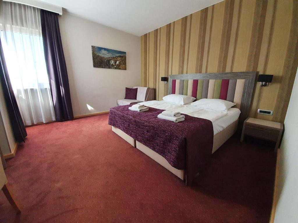 Doživite Hercegovinu na poseban način – uživajte u Wellness sadržajima, udobnom smještaju i gostoprimstvu Hotela Brotnjo 4*!