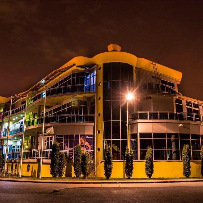 Porodični odmor u srcu Banja Luke – spoj mira, udobnosti i vrhunskog Wellness & Spa iskustva u Hotelu Fortuna 4*!