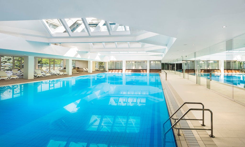 Pronađite svoju oazu mira u Aminess Maestral 4*, Novigrad – gdje se opuštanje uz more susreće s vrhunskim komforom!