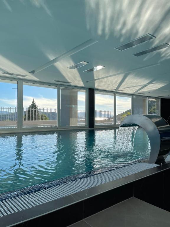 Uživajte u trodnevnom odmoru za dvoje u Neumu uz polupansionsku uslugu i boravak u moderno uređenim SUPERIOR sobama Marea Hotel & Spa 4*!