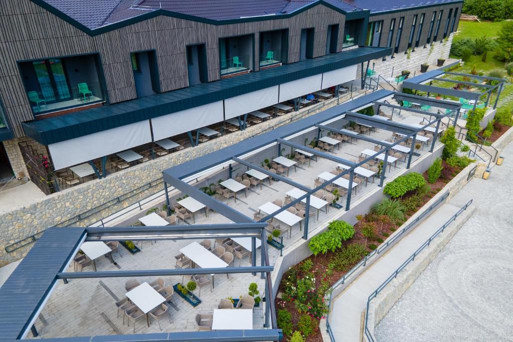 Doživite sklad prirode i odmora – Boravite u Hotelu Plivsko Jezero 3* i uživajte u bajkovitoj ljepoti Jajca i smaragdnog  jezera!