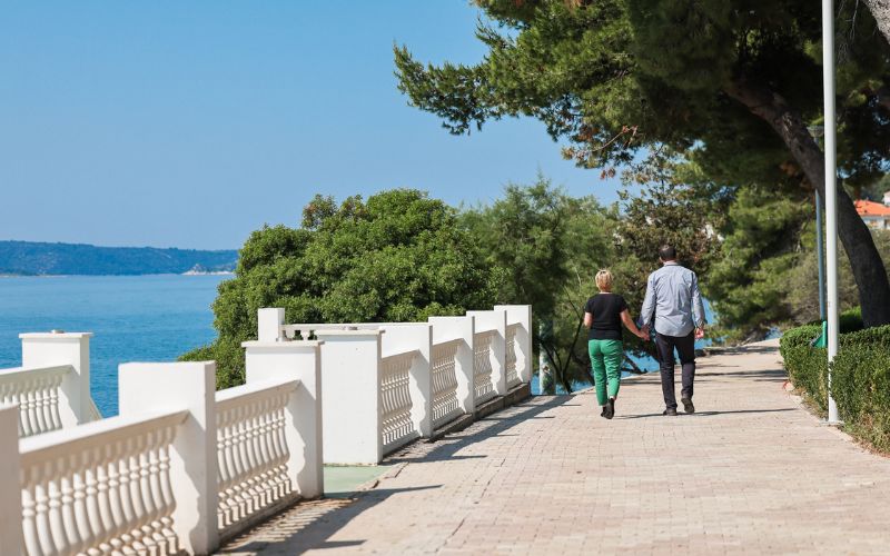 Septembar u Segetu Donjem I Provedite magičan odmor u Hotelu Val 3* ex Hotel Jadran 3* smještenom tik uz more i u okruženju borove šume!