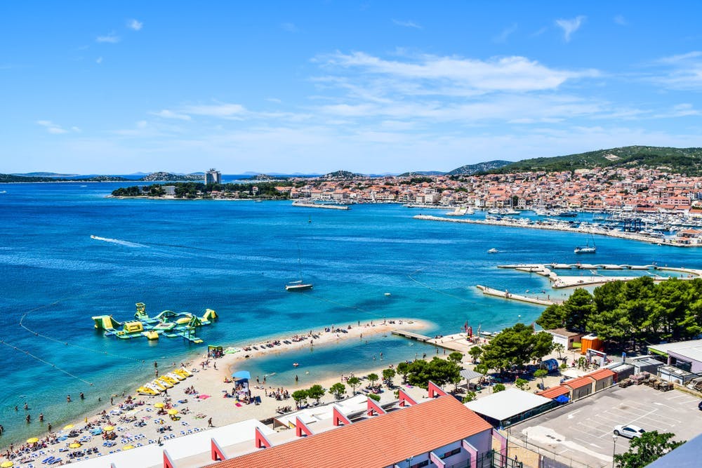 Doživite čari Vodica uz more i provedite porodični odmor u Hotelu Punta 4* & Villa Arausa 4* uz ALL INCLUSIVE LIGHT uslugu!