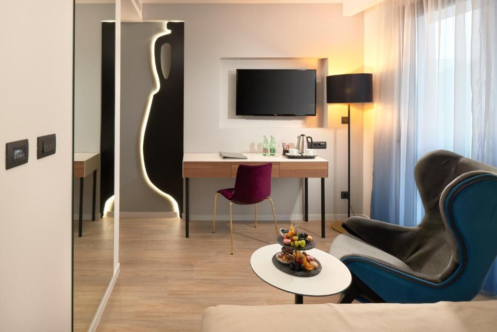 Doživite nezaboravan boravak u Hotelu Amphora 4*, gdje luksuz, udobnost i autentična dalmatinska atmosfera stvaraju savršeno iskustvo u srcu Splita!