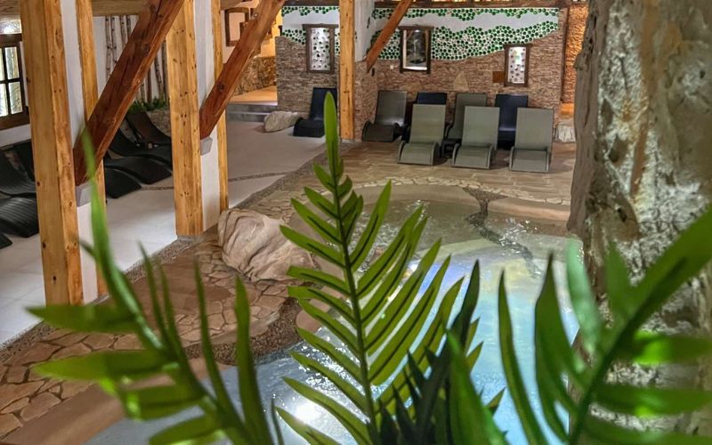 Doživite Turističko naselje Čardaci – oazu mira gdje se priroda, arhitektura i gostoprimstvo spajaju u savršen bijeg od svakodnevice!