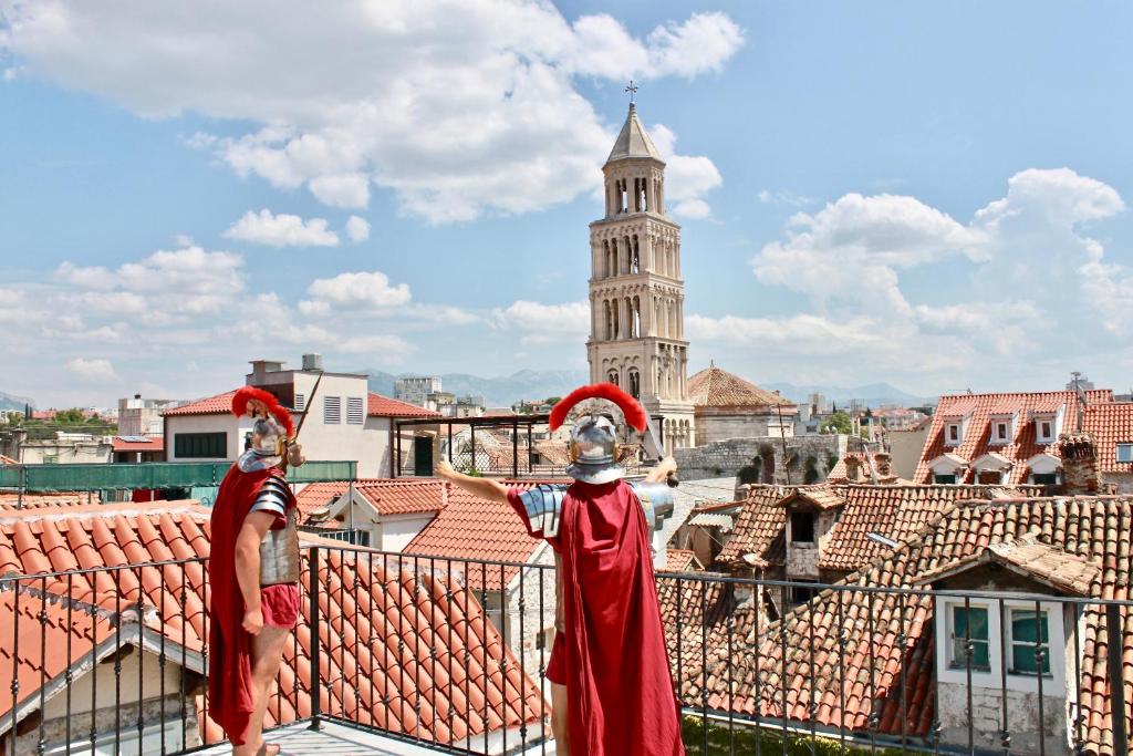 Hotel Plaza Marchi Old Town 4* | Otkrijte skrivene čari Splita i prepustite se jedinstvenom spoju historije i luksuza u srcu stare jezgre!