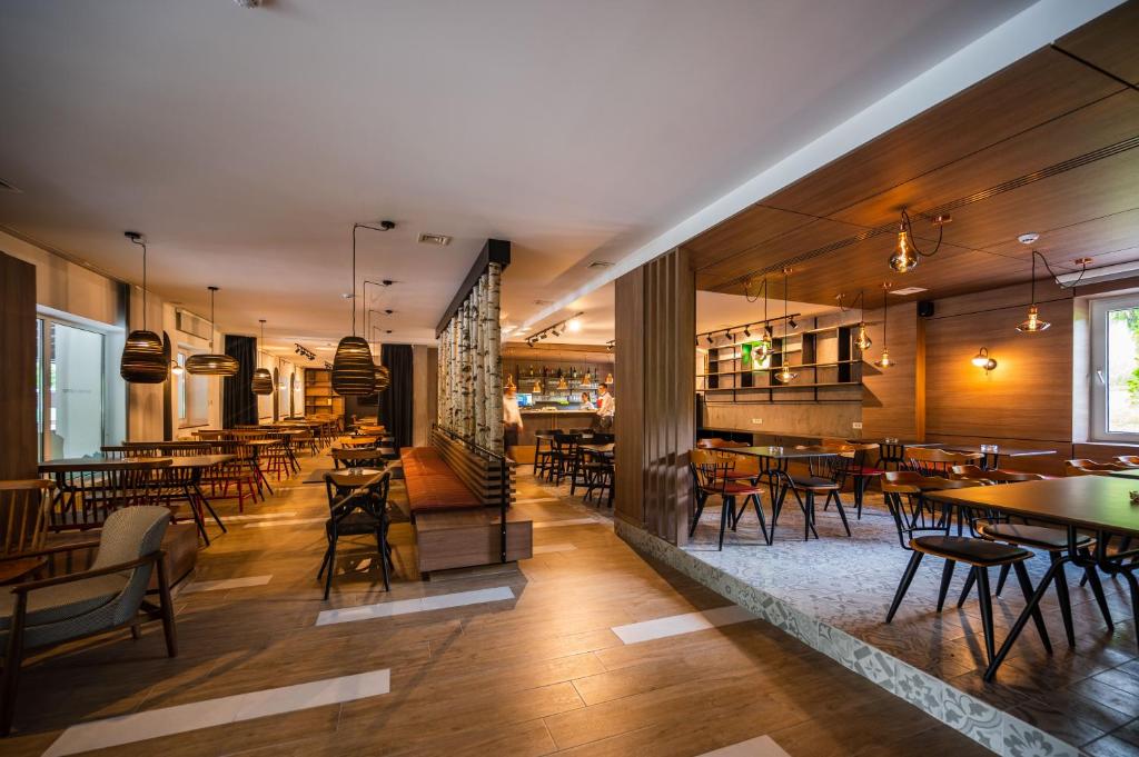 Doživite sklad prirode i odmora – Boravite u Hotelu Plivsko Jezero 3* i uživajte u bajkovitoj ljepoti Jajca i smaragdnog  jezera!