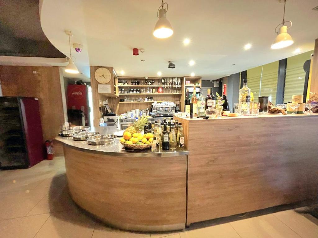 Otkrijte spoj modernog ambijenta, vrhunske udobnosti i luksuznog boravka u srcu Bihaća uz Hotel Swiss Plus 3*!