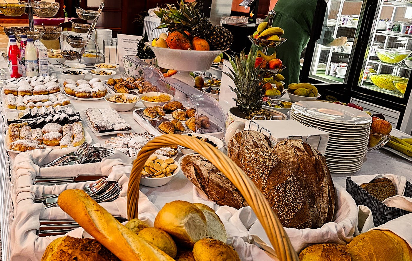 Vodice – Uživajte u trenucima pravog odmora uz more i prijatan ambijent Hotela Miramare 4*!