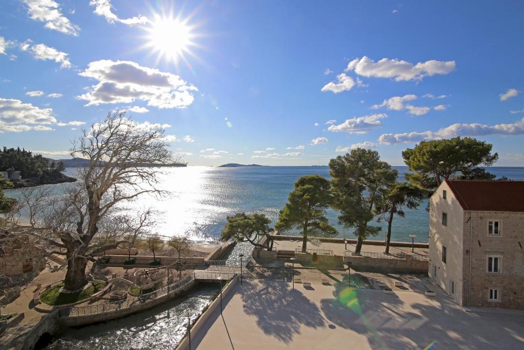 Uživajte u nezaboravnom odmoru u Mlinima | Hotel Mlini 4* - savršen spoj mediteranske elegancije, vrhunske udobnosti i blizine Jadranskog mora!