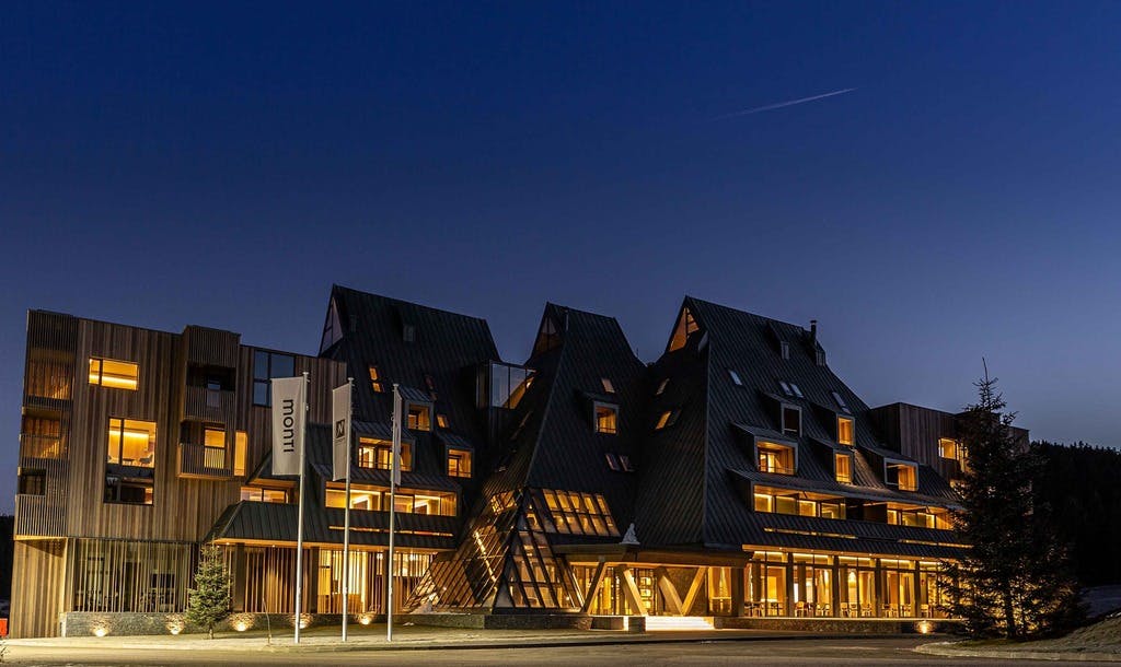 Otkrijte čaroliju prirode, mir planinskih vrhova uz čarobno Wellness & Spa opuštanje u Hotela Monti Spa & Wellness 4*, na veličanstvenom Igmanu!