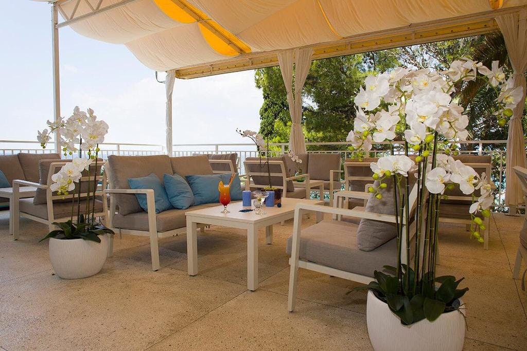 Neka svaki trenutak bude posebna uspomena uz All Inclusive uslugu i čaroban pogled na more u Hotelu Faraon 3*, Trpanj!