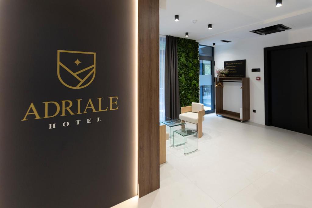 Prepustite se vrhunskom odmoru u srcu Kreševa i uživajte u savršenom spoju modernih sadržaja, udobnosti i tradicionalne atmosfere Hotela Adriale 4*!