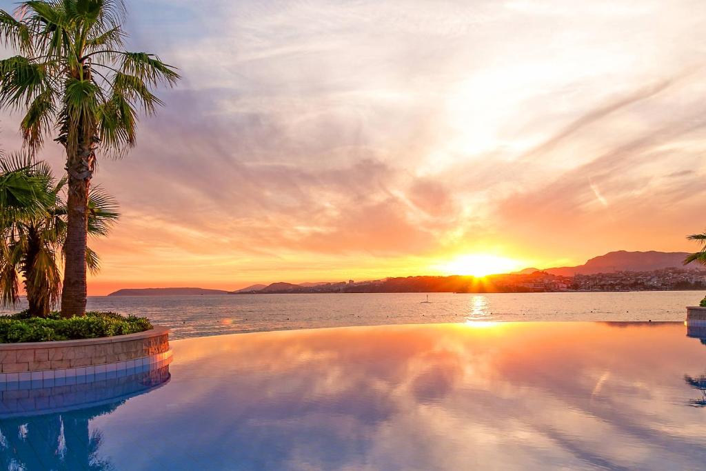 Praznik rada u Splitu – doživite vrhunski luksuz uz Jadransko more, eleganciju i potpunu relaksaciju u raskošnom Le Méridien Lav 5*!