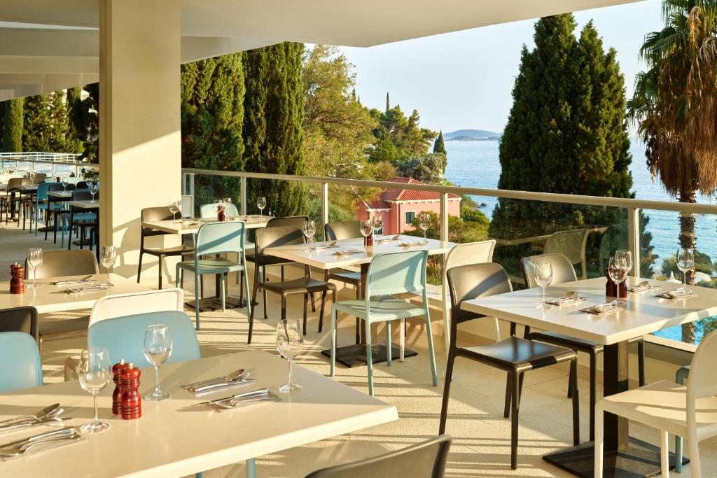 Hotel Astarea 3*, Dubrovnik | Prepustite se trodnevnom odmoru za dvije osobe – uživajte u kristalno čistom moru, mediteranskom duhu i šetnjama renesansnim vrtovima Dubrovnika!