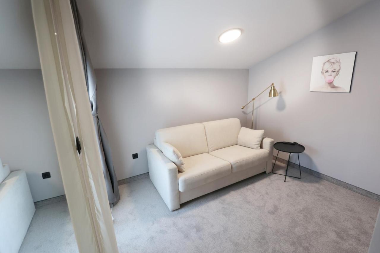 Odmor u Makarskoj uz boravak u Hotelu Milenij 4* – uživajte u elegantnom ambijentu, vrhunskoj udobnosti i blizini mora!