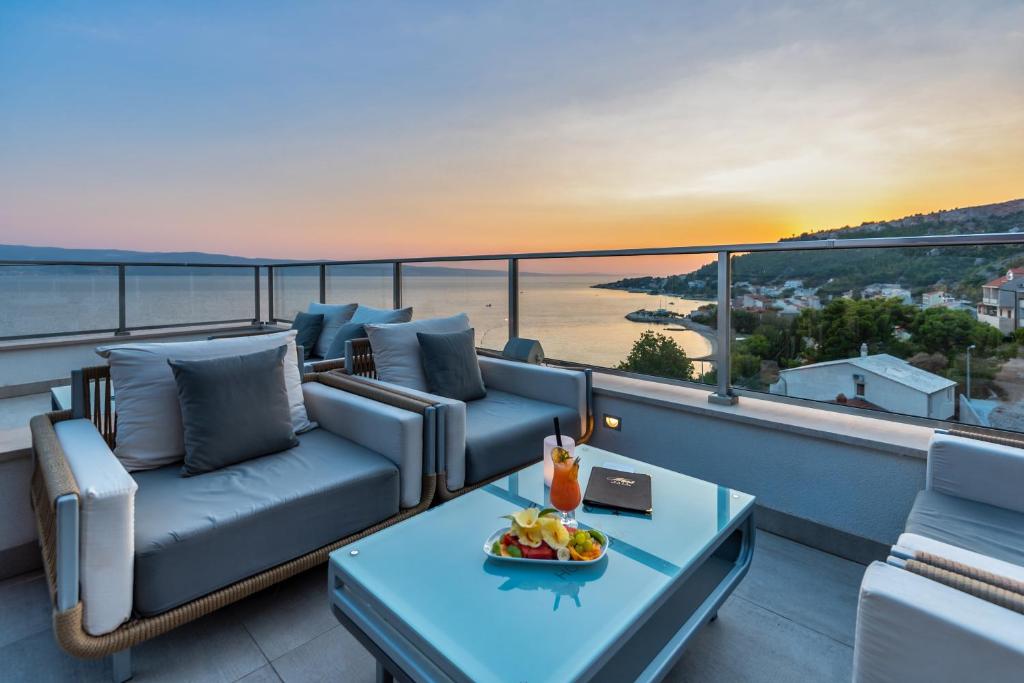 Odmor za prvomajske praznike – idealan bijeg uz more i opuštanje u mediteranskom ambijentu Hotela Plaža Duće 4*!