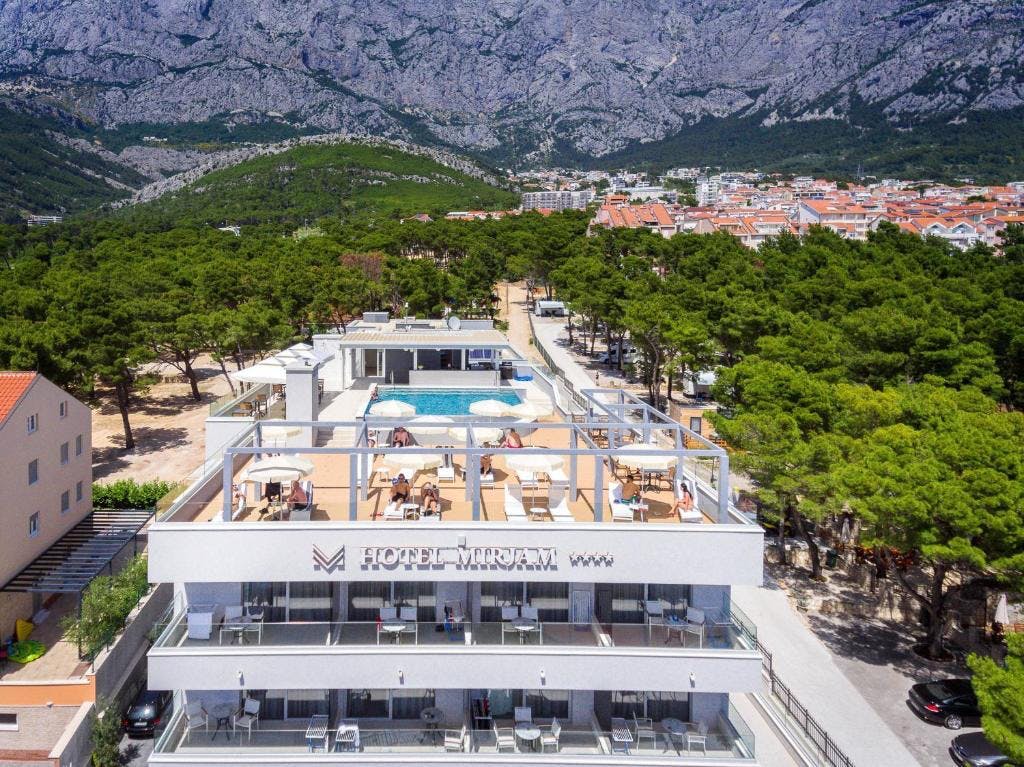 Odmor iz snova u Hotelu Mirjam 4* I Udahnite mirise Mediterana i provedite čarobne dane u Makarskoj!