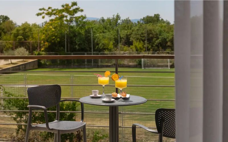 Hotel Grande Casa 4* u Međugorju nudi elegantan odmor uz vrhunsku uslugu, toplu atmosferu, profinjen stil i potpunu udobnost!