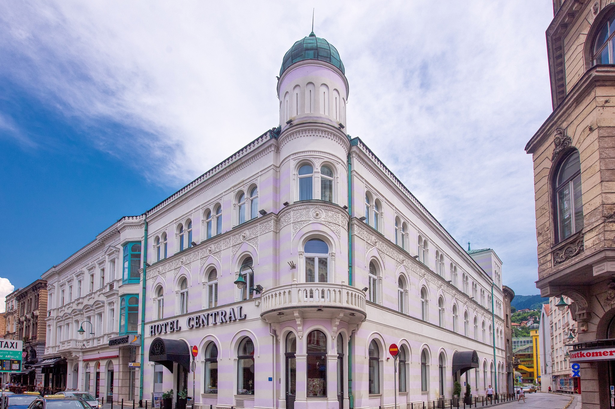 Priuštite sebi relax spa masažu koja uklanja stres, obnavlja energiju i donosi osjećaj potpune ravnoteže u Hotelu Central Sarajevo 4*!
