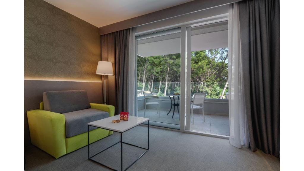 Odmor iz snova u Hotelu Mirjam 4* I Udahnite mirise Mediterana i provedite čarobne dane u Makarskoj!