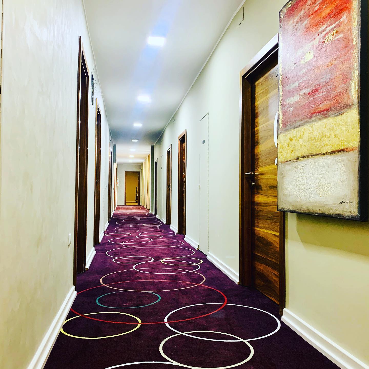 Uživajte u elegantnom ambijentu, vrhunskom komforu i jedinstvenom iskustvu boravka u srcu Banja Luke – Hotel Zepter Palace 4*!