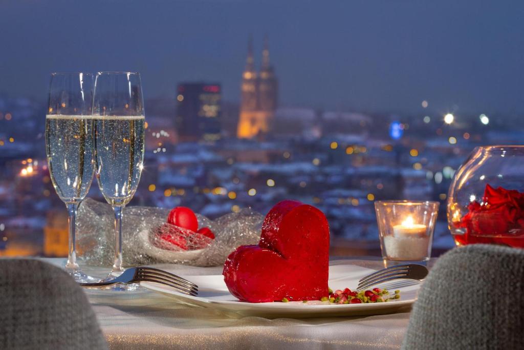 Doživite vrhunski luksuz u Hotelu The Westin 5*, Zagreb – mjesto gdje se elegancija, vrhunska usluga i besprijekorna udobnost spajaju u jedinstveno iskustvo!