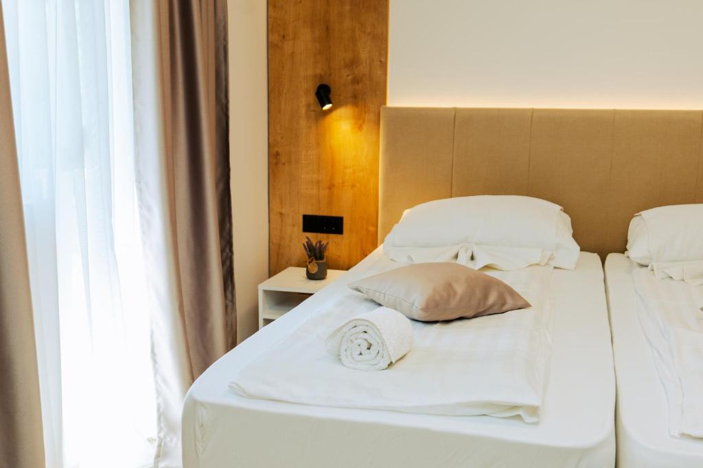 Vila Sunce Konjic – Village Resort I  Doživite savršen odmor, upoznajte sa sa čarima Boračkog jezera i uživajte u netaknutoj prirodi!