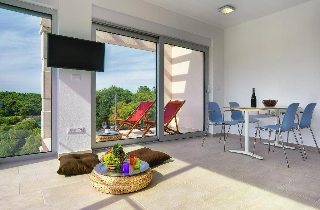 Uživajte u Medulinu – Premantura Resort 4* uz kvalitetnu hranu, lijep ambijent i čarobne staze Rta Kamenjak!