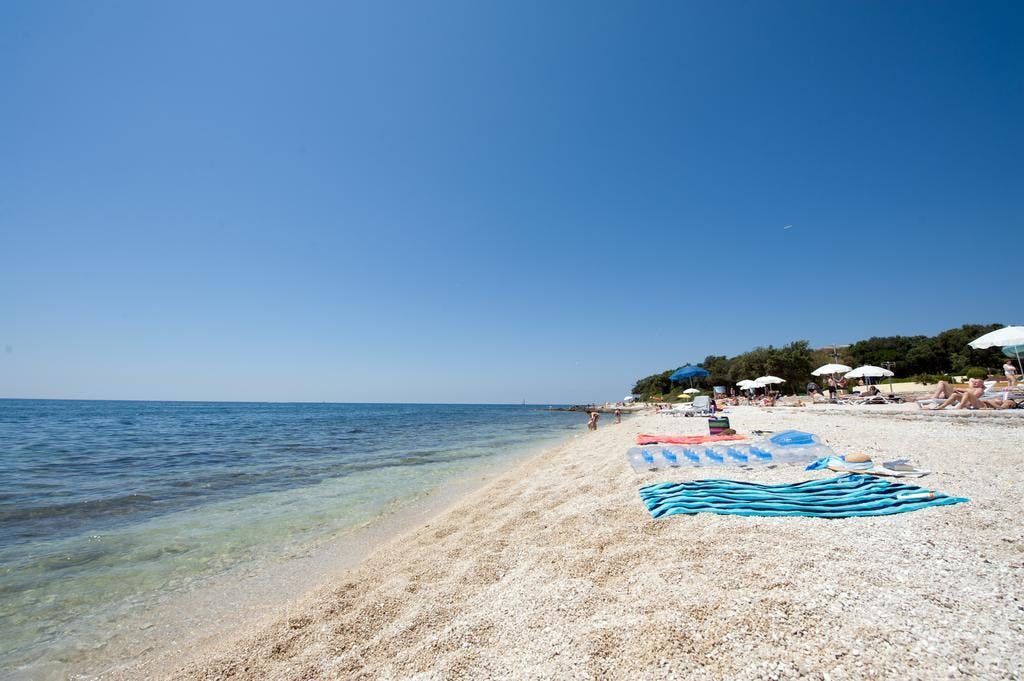 Turističko naselje Amarin 4* I  Uživajte u opuštajućem ljetnom odmoru uz predivan pogled na more i staru jezgru Rovinja!