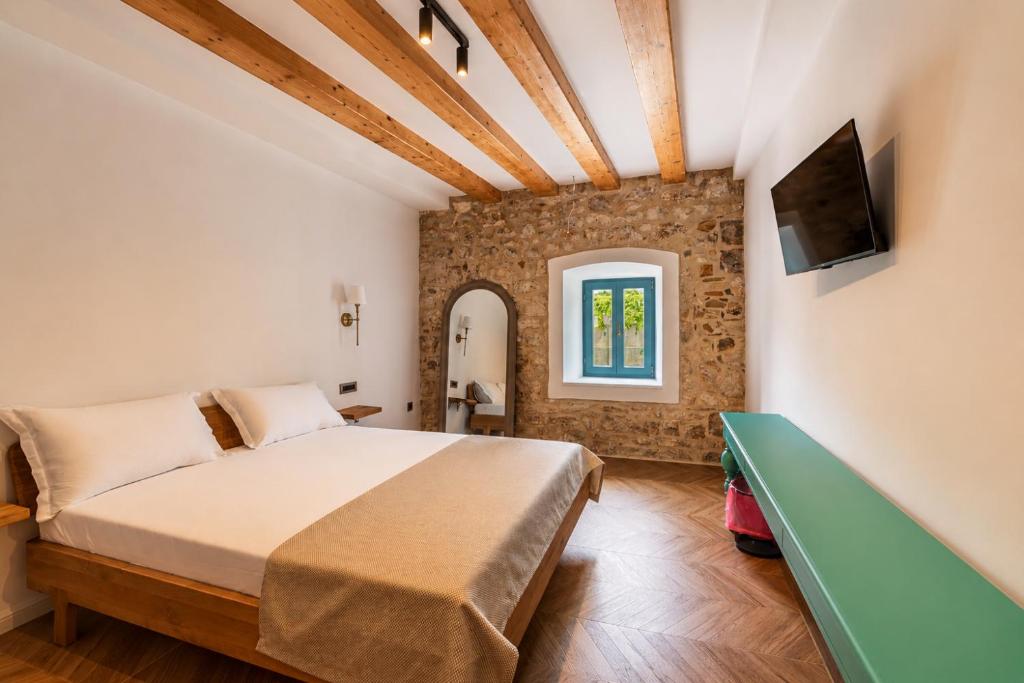 Spoj historije, elegancije i vrhunske udobnosti | Uživajte u odmoru uz more u Hotelu Heritage Casa Blanka 4* u Makarskoj!