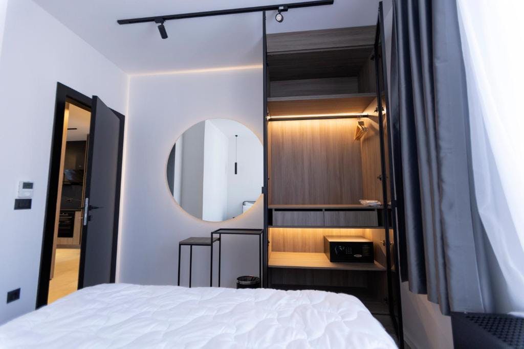 Prepustite se vrhunskom odmoru u srcu Kreševa i uživajte u savršenom spoju modernih sadržaja, udobnosti i tradicionalne atmosfere Hotela Adriale 4*!