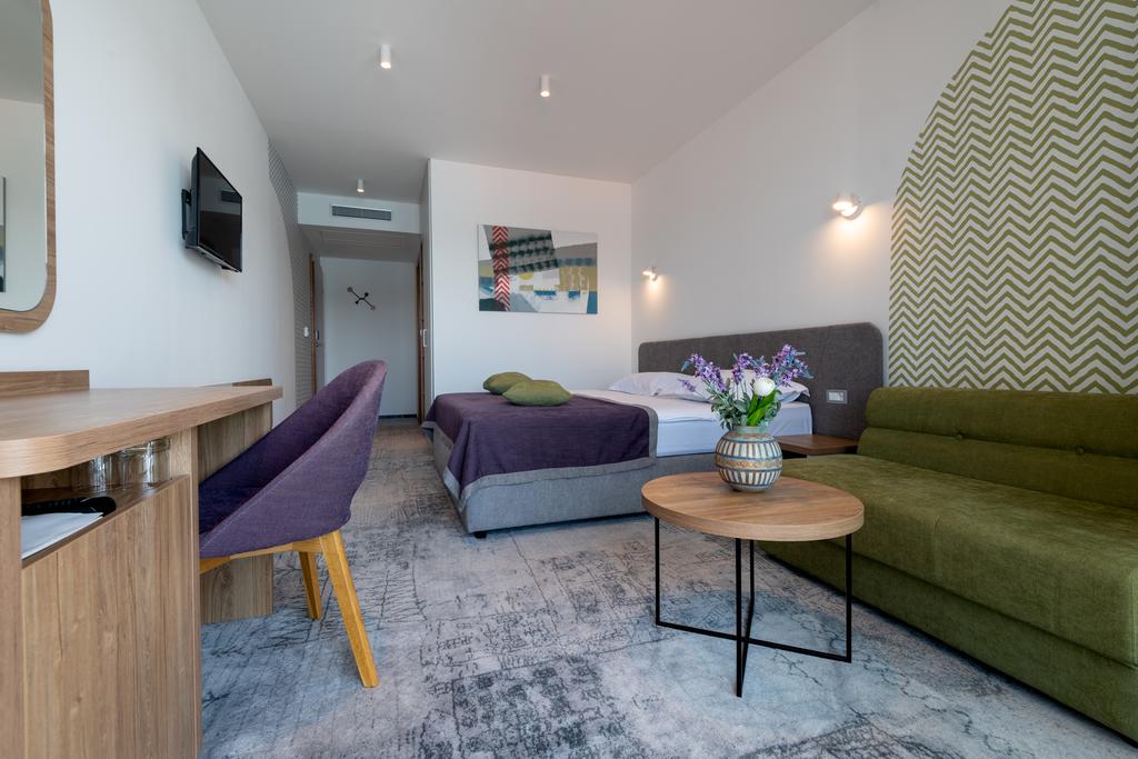 Hotel Nova 4*, Neum – priuštite sebi predivne trenutke uz more i osjetite sklad odmora, sunčanih pejzaža i mediteranskog šarma!